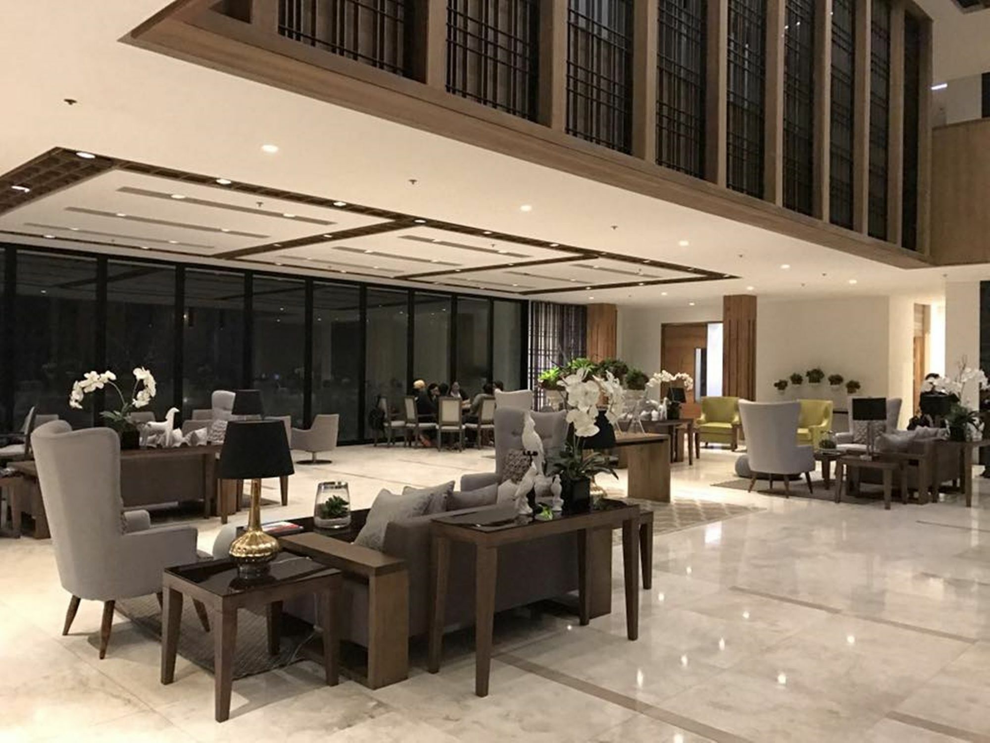 فندق إيسكالا تاجايتاي تاجيتاي المظهر الخارجي الصورة